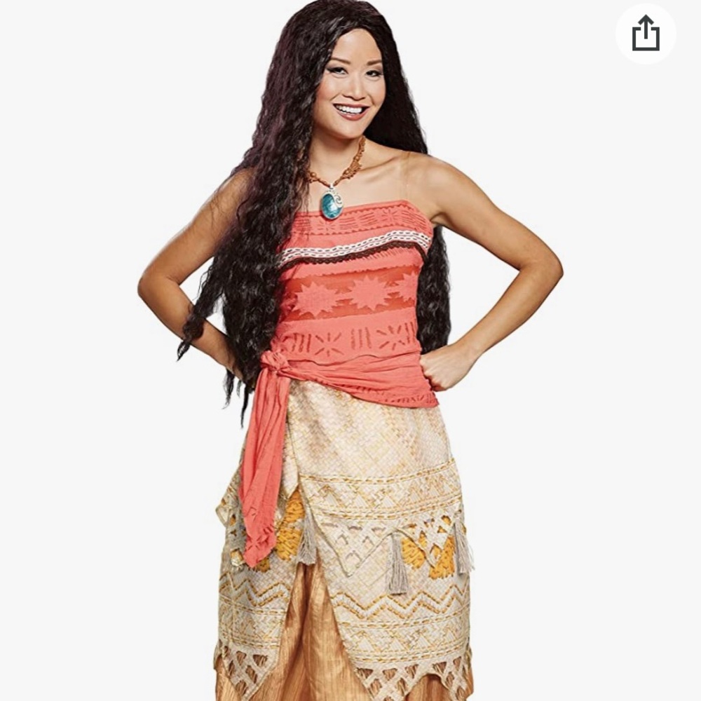 Moana deluxe costume. Worn once. Comes with top, skirt, wig, and necklace
